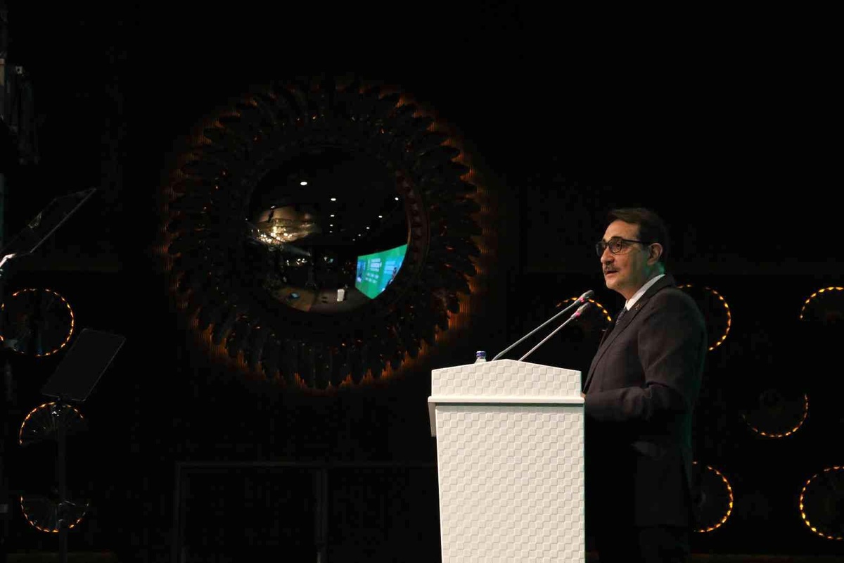 Bakan Dönmez: "Farklı tarife grupları oluşturulabilir mi diye ekibimiz çalışıyor"