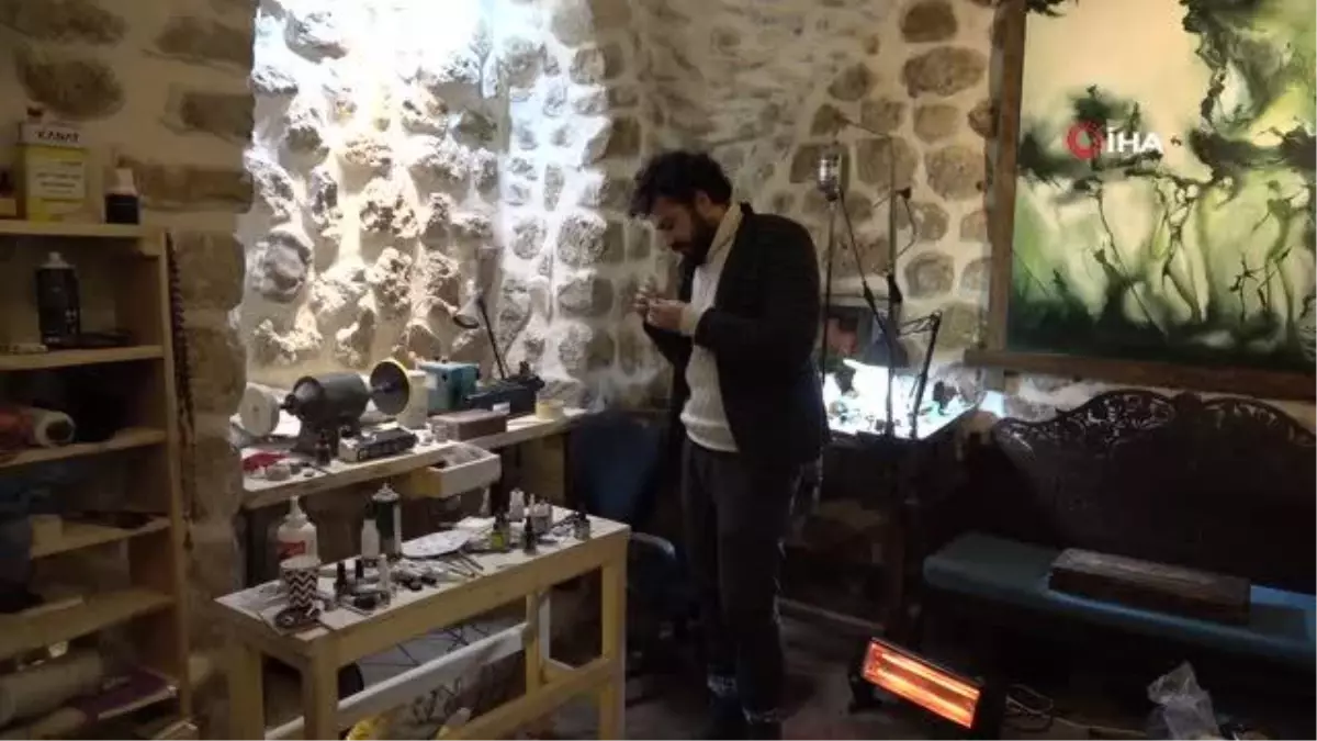 Bu tespihin yapımı 3 ay sürdü, maliyeti 60 bin lira: Üzerinde Osmanlı padişahları tuğralarıyla yer alıyor