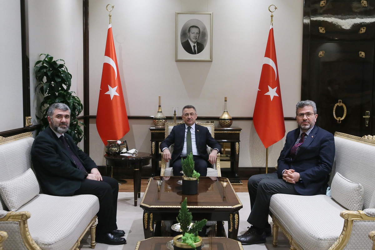 Son dakika haber... Cumhurbaşkanı Yardımcısı Oktay, TENMAK Başkanı Balıkçı\'yı kabul etti