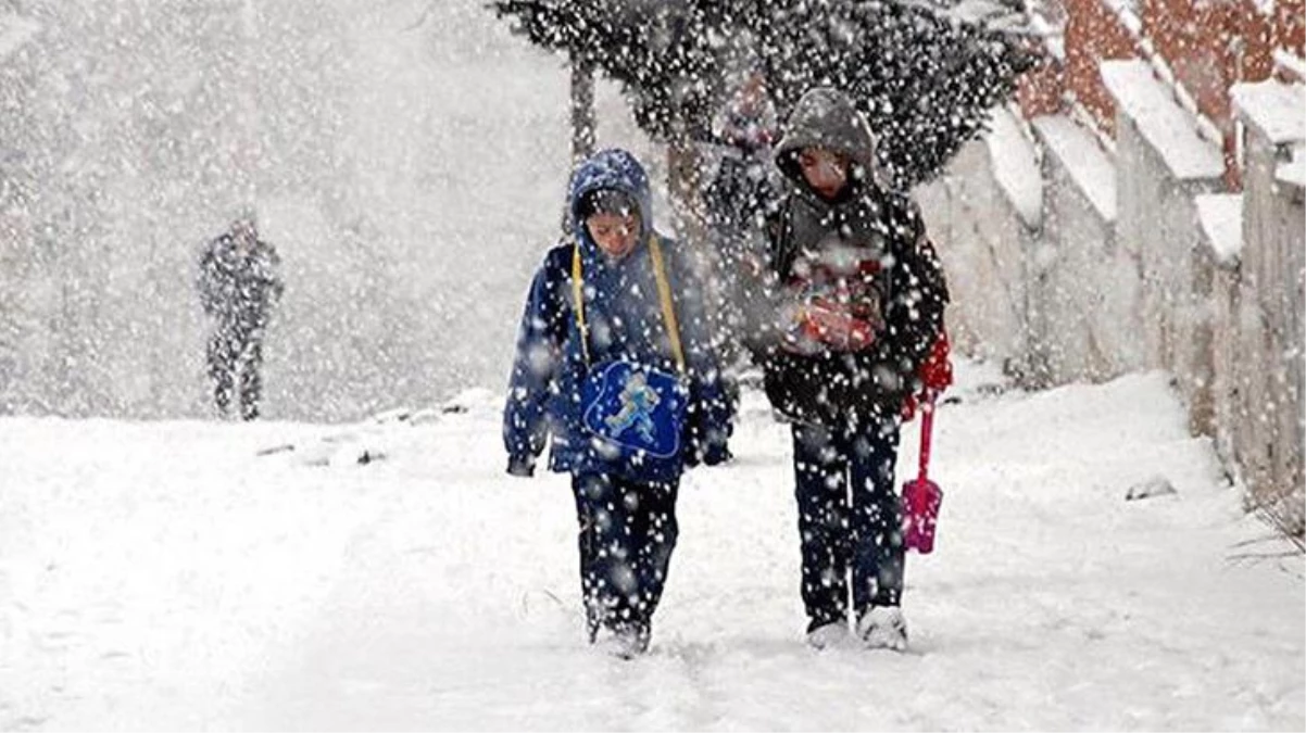 Kar yağışı okulları tatil etti! 8 ilde yoğun yağış nedeniyle okullara ara verildi
