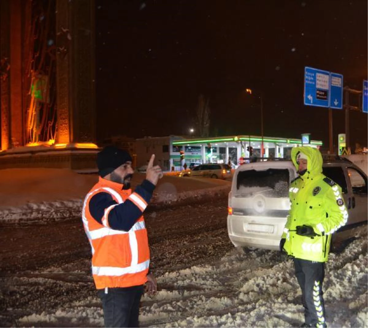 Konya yolu ulaşıma kapandı