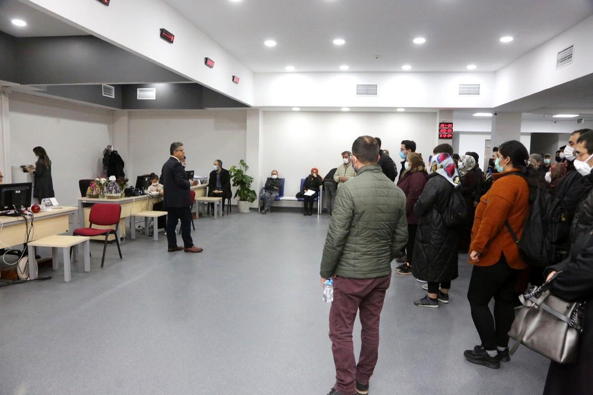 Küçükçekmece Belediyesi İstihdam Masası bir yılda bin 17 kişiye iş imkânı sağladı