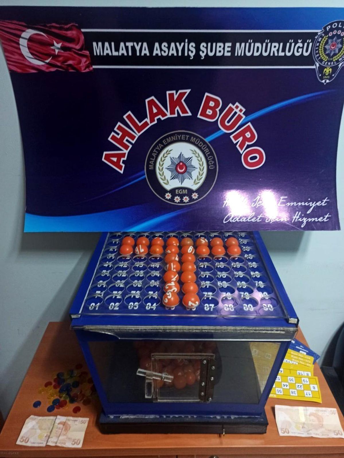 Malatya'da kumar oynayan 17 kişiye ceza