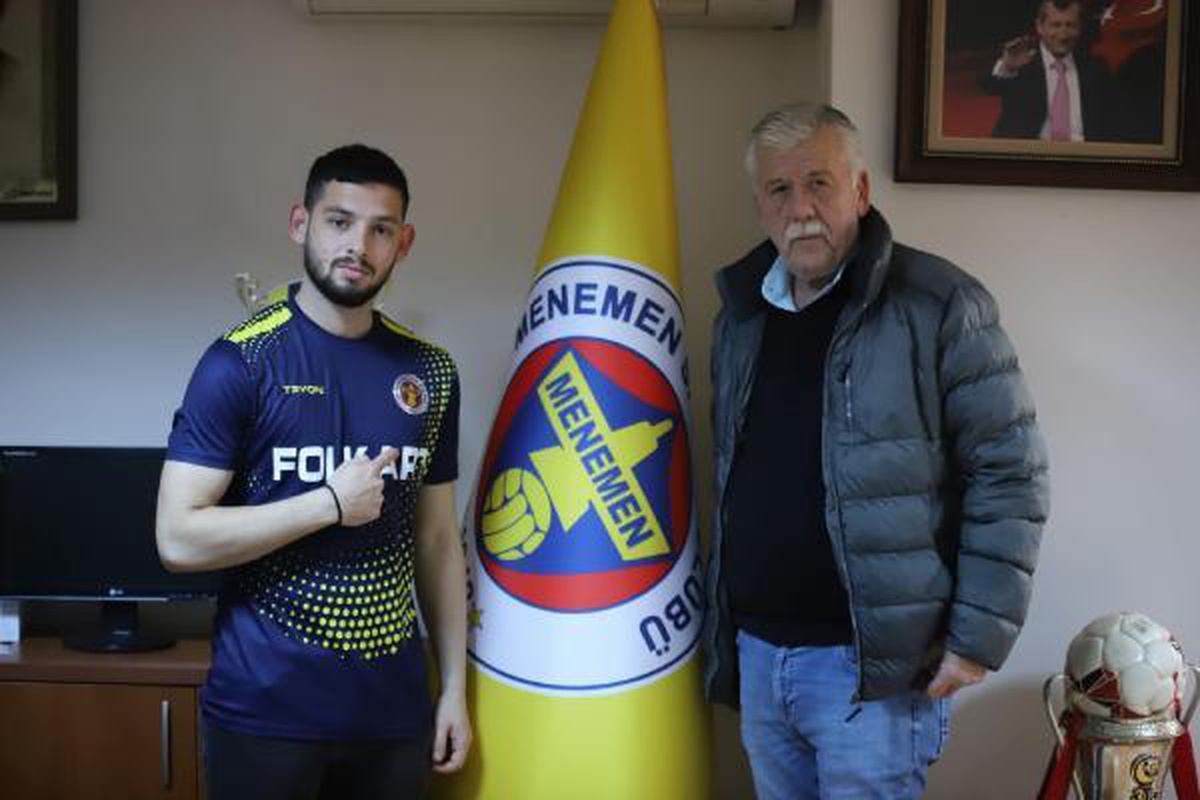 Menemenspor genç Gökay\'la imzaladı