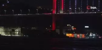 Son dakika haber! Rus savaş gemileri İstanbul Boğazı'ndan geçti