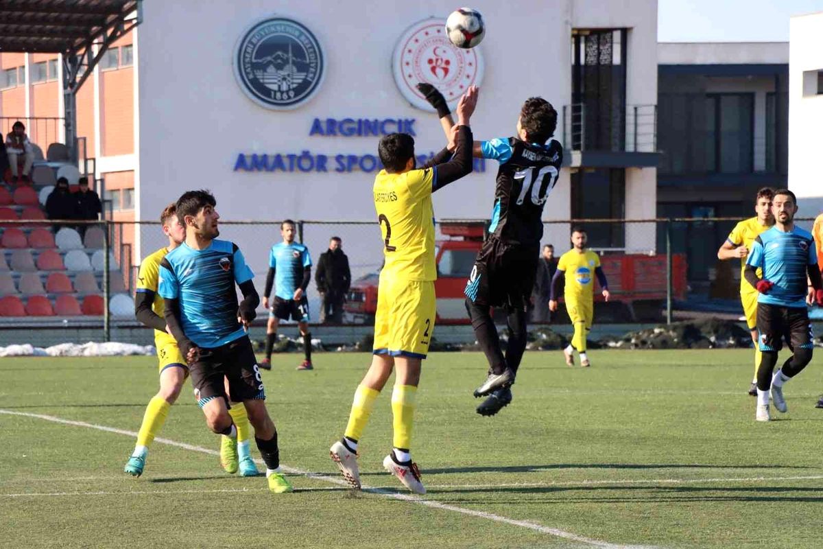 Süper Amatör\'ün 12. haftasında 34 gol atıldı