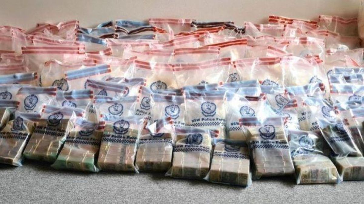 Tesisatçılar 44 milyon dolar değerinde uyuşturucu buldu!