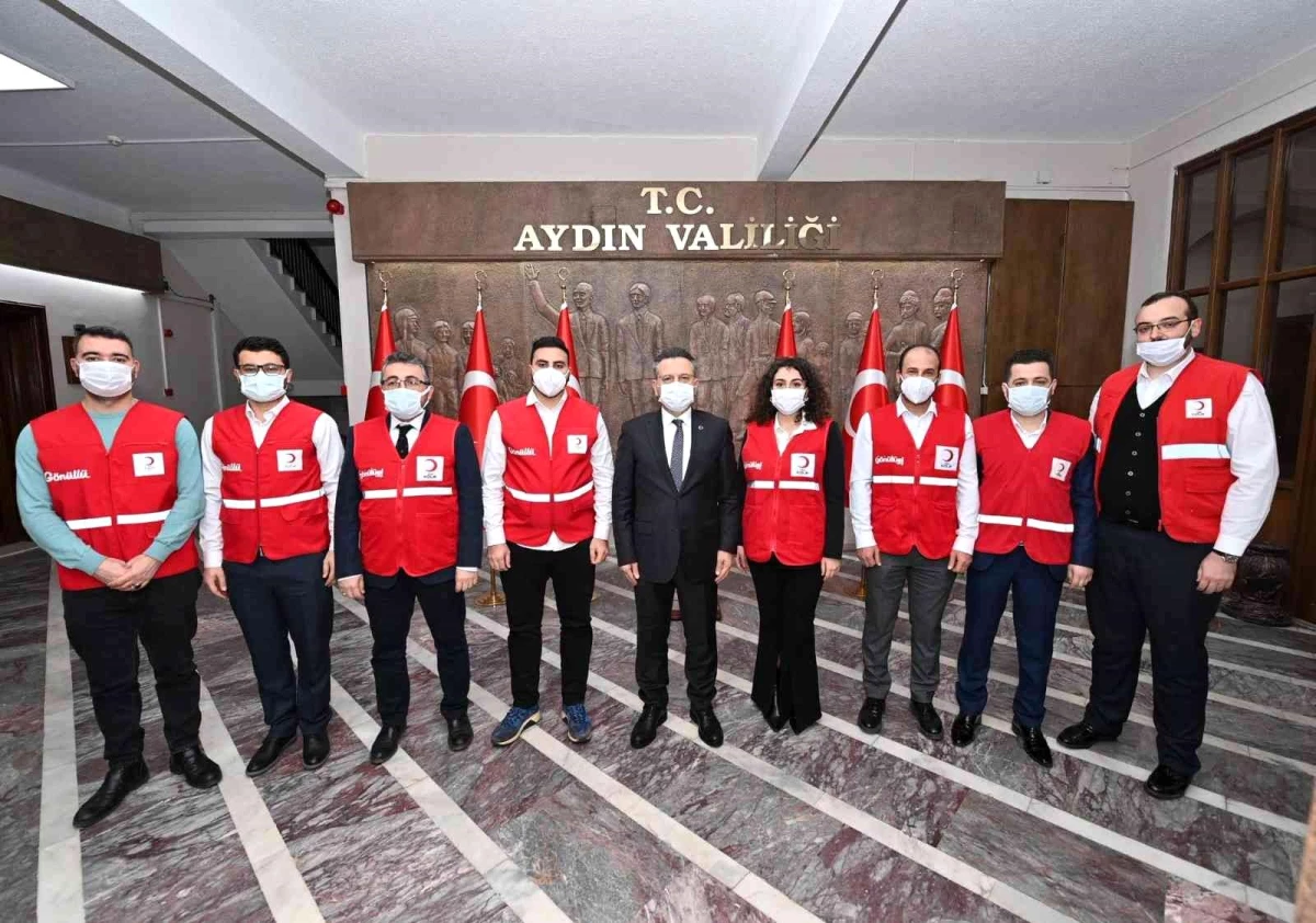 Türk Kızılay Aydın Şubesi yeni yönetimi Vali Aksoy ile görüştü