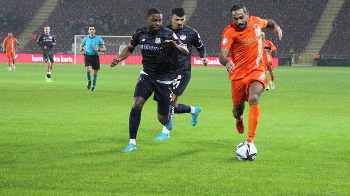 Türkiye Kupası\'nda kritik maç! Hatay\'da bir çeyrek finalist daha netleşti