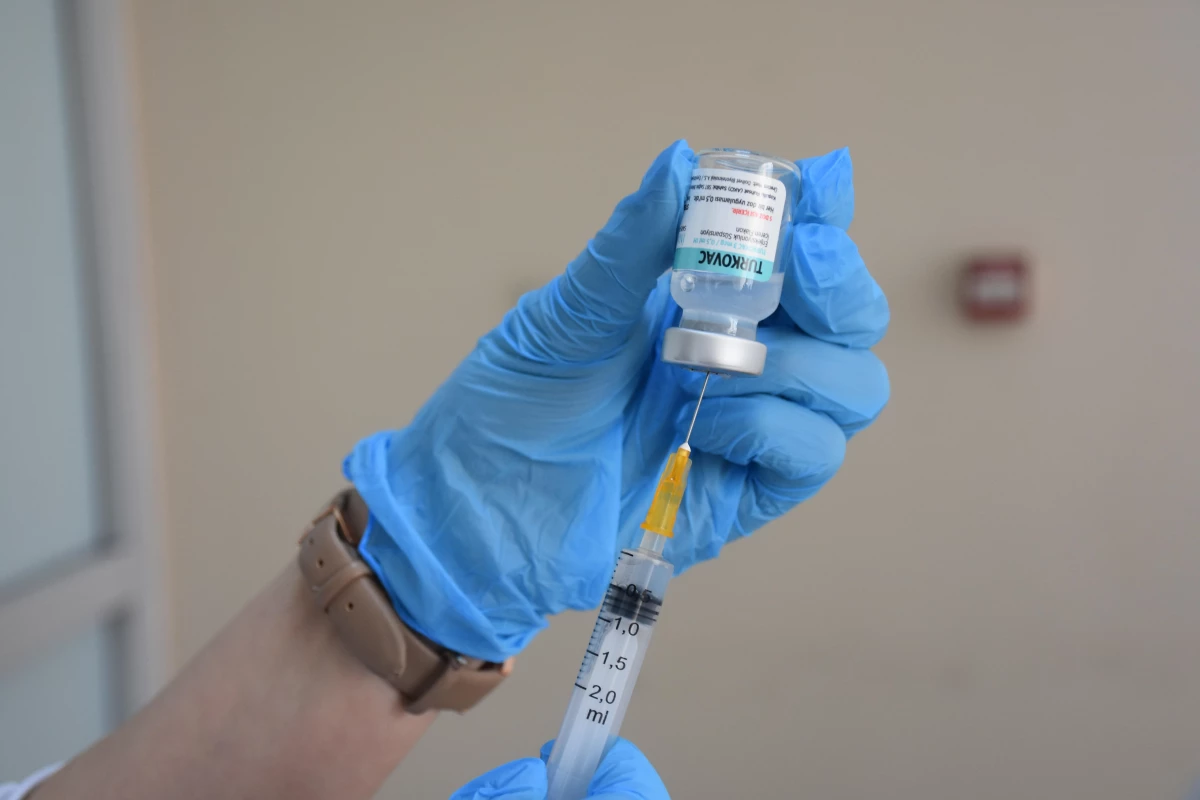 TURKOVAC aşısı Hakkari\'de uygulanmaya başlandı