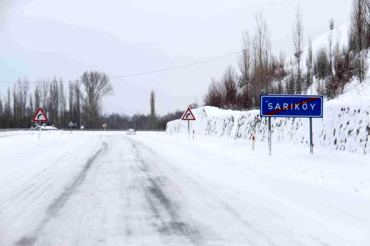Beyşehir-Konya Karayolu ulaşıma yeniden açıldı