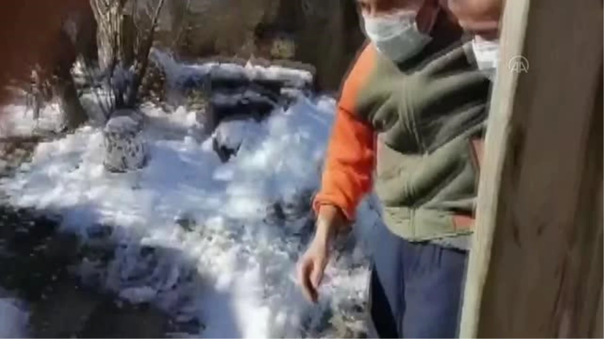 Kar nedeniyle dağda mahsur kalan çoban kurtarıldı
