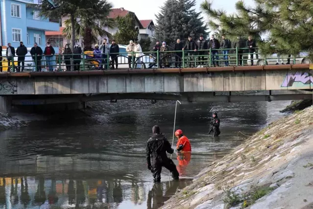 Kayıp olarak aranıyordu, cüzdanı ve telefonu dere kenarında bulundu