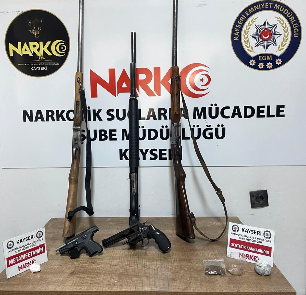 Kayseri\'de 3 farklı uyuşturucu operasyonu: 5 gözaltı