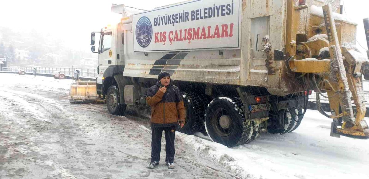 Kayseri\'de karla mücadele devam ediyor