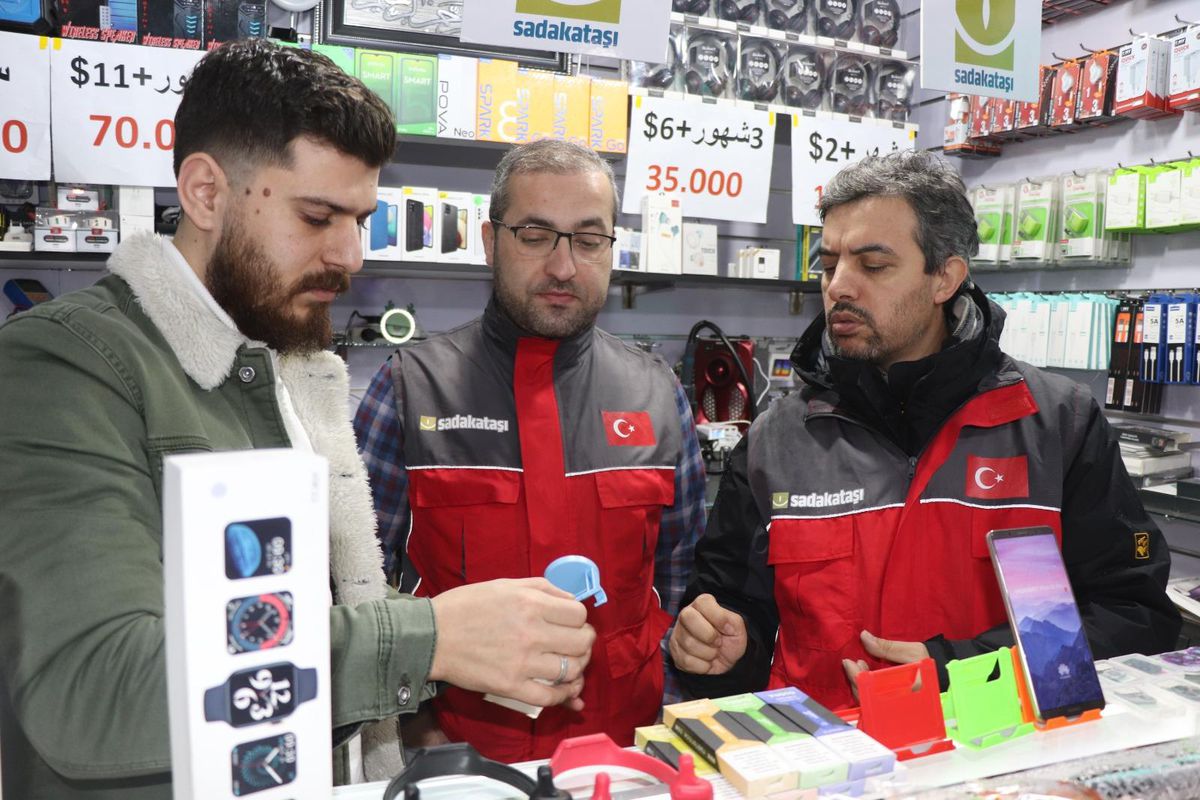 Sadakataşı Derneğinden Lübnan\'daki mültecilere gelir temini desteği