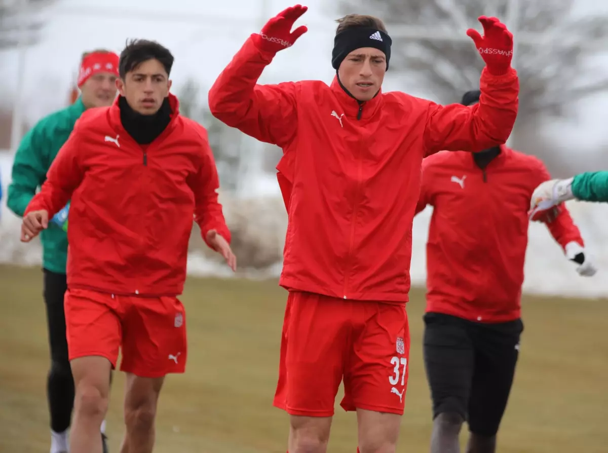 Demir Grup Sivasspor, Öznur Kablo Yeni Malatyaspor maçı hazırlıklarına başladı