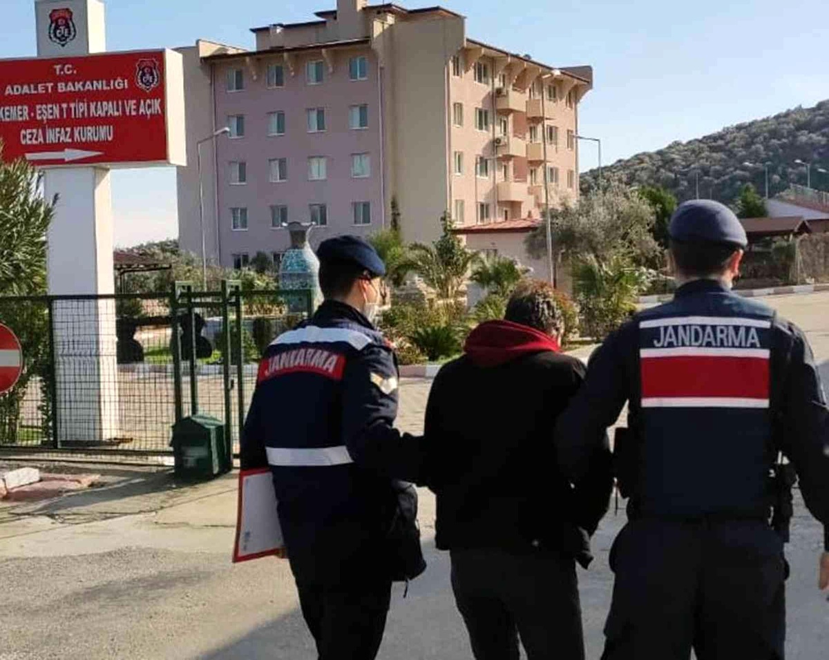2 yıl kesinleşmiş hapis cezasından aranıyordu, yakalandı