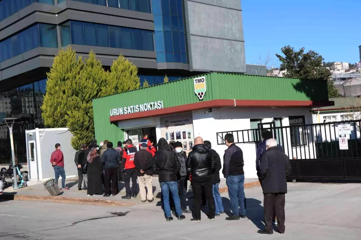 5 litrelik ayçiçek yağı 99 TL olan TMO'ya talep arttı