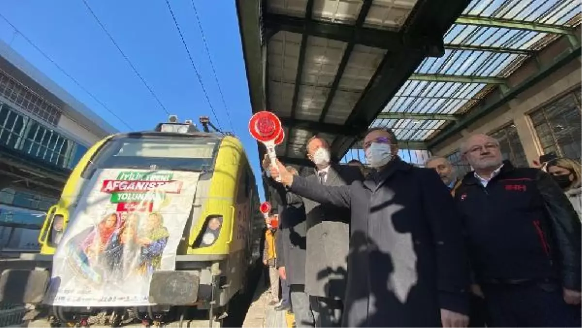 Afganistan\'a ikinci \'iyilik treni\' uğurlandı