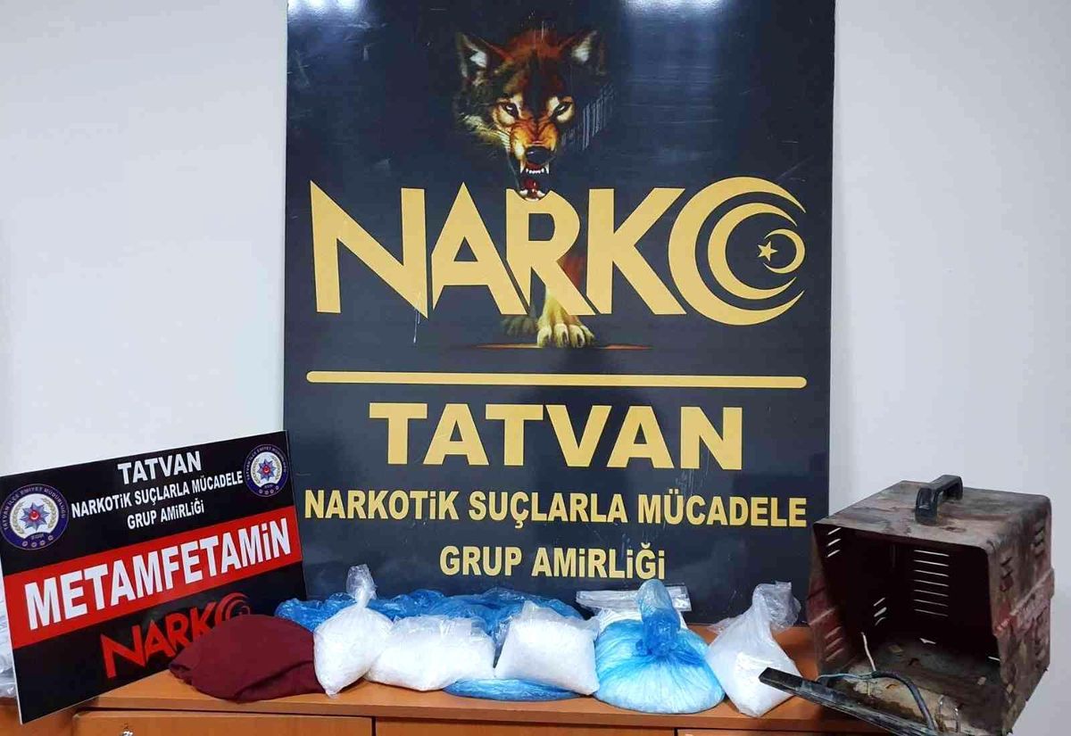 Bitlis\'te 3 kilo Metanfetamin ele geçirildi