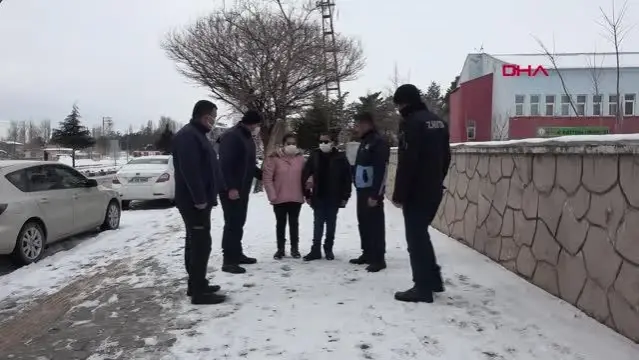 ENGELL�LER ���N 'REHBERL�K T�M�' KURDULAR