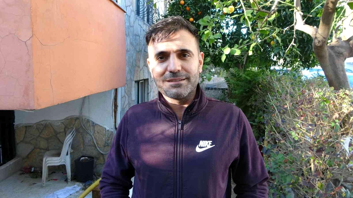 Hurdacı kadın hırsız girdiği bahçeden çalmadığını bırakmadı