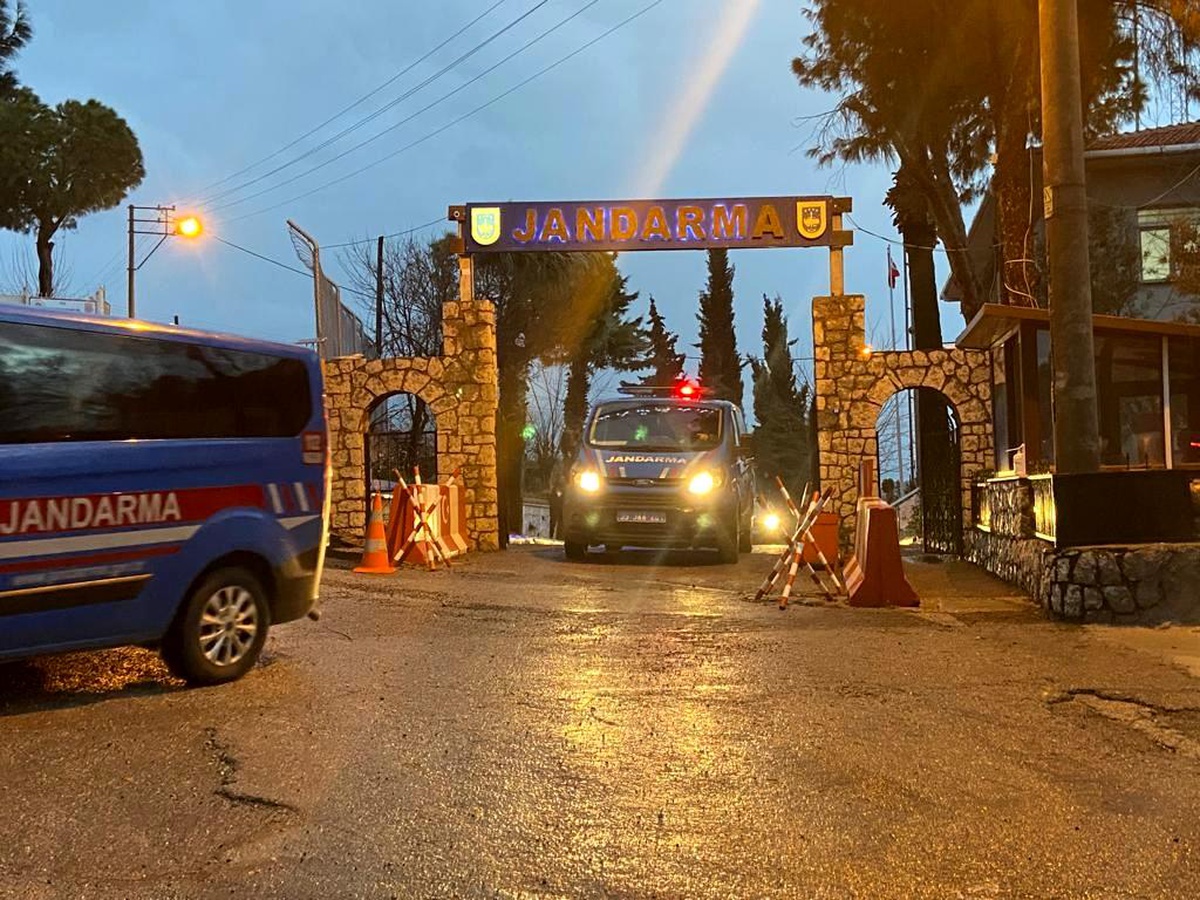 Motosiklet çalan şebekeye operasyon: 9 gözaltı