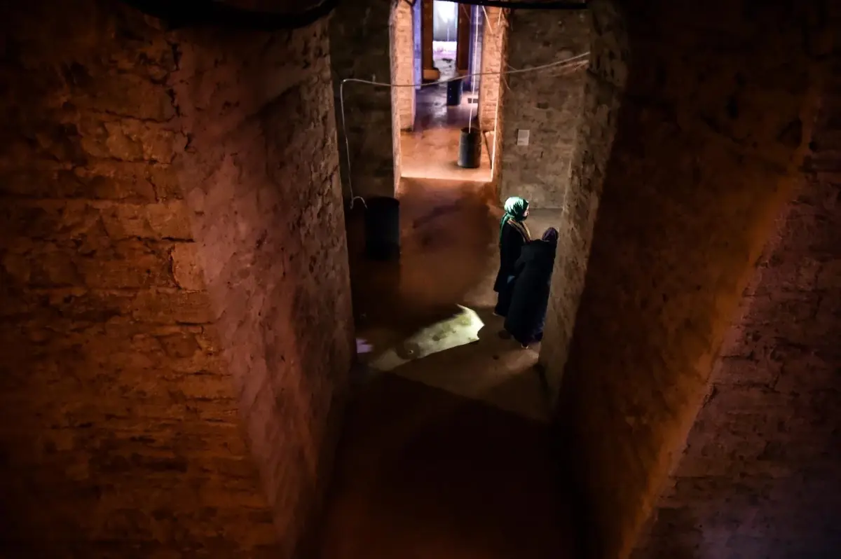 Nuruosmaniye Camii'nin altındaki tarihi mazhen ikinci kez ziyarete açıldı