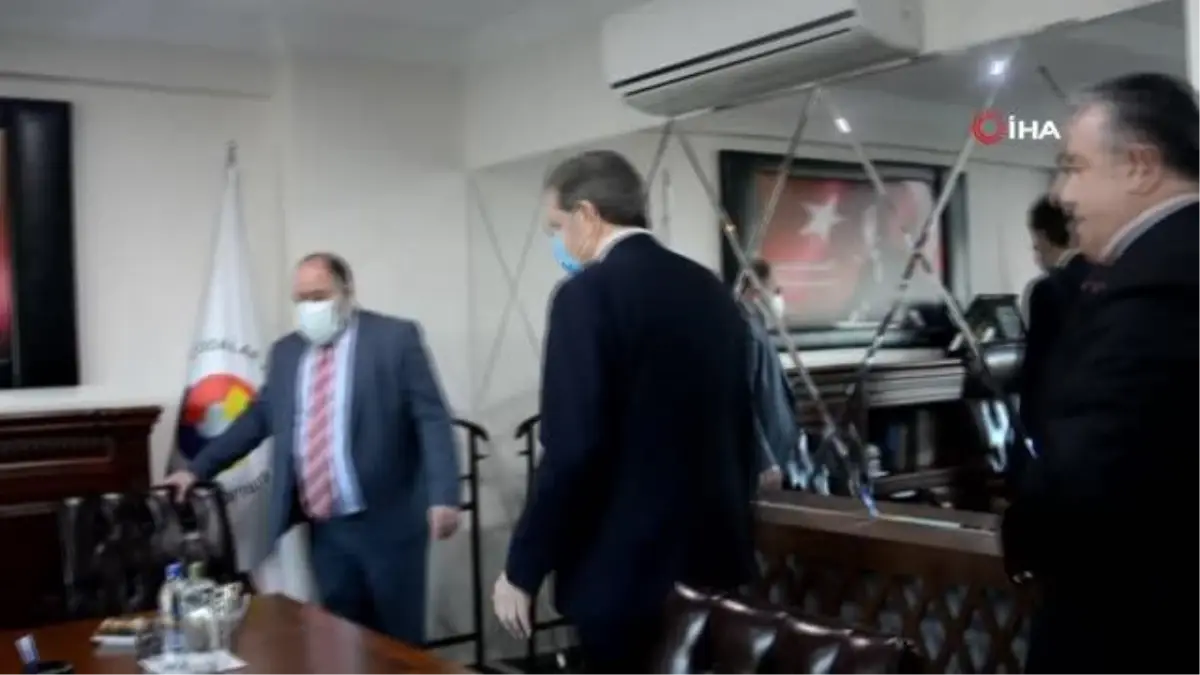 TOBB Başkanı Hisarcıklıoğlu: 'Dünyada üyesine kefil olan tek kuruluşuz'