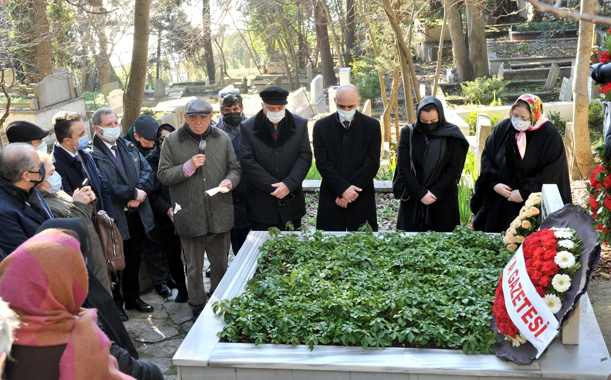 Türk basınının duayeni Mehmet Nezih Demirkent vefatının 21\'inci yılında anıldı