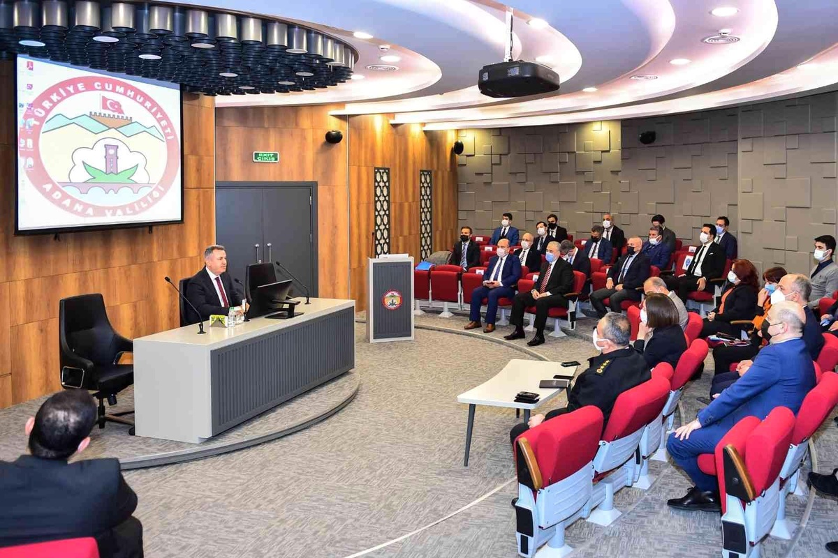 Vali Elban: "Vatandaşımıza hizmet için buradayız"