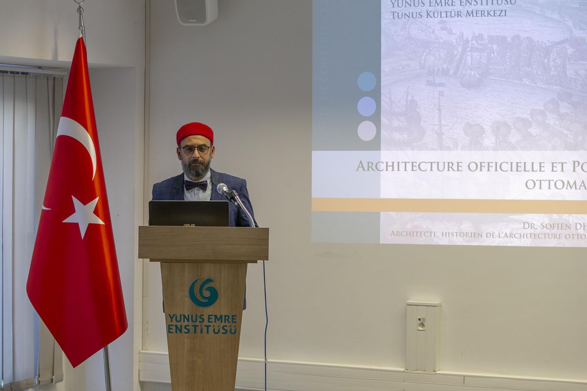 Yunus Emre Enstitüsü'nden, Tunus'ta 'Mağrib ve Osmanlı Mimarisi' konulu konferans