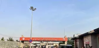 Güngören'deki yangında ölen 5 işçiden 3'ünün cenazesi Adli Tıp'tan alındı