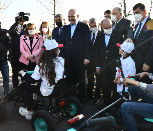 GAZİANTEP - İçişleri Bakanı Soylu, trafik parklarını ziyaret etti