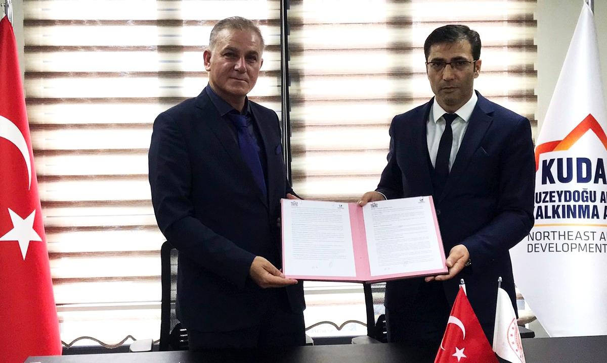 "İhracat İçin Üretim Alt Yapısını Güçlendirme" isimli projenin destek sözleşmesi imzalandı