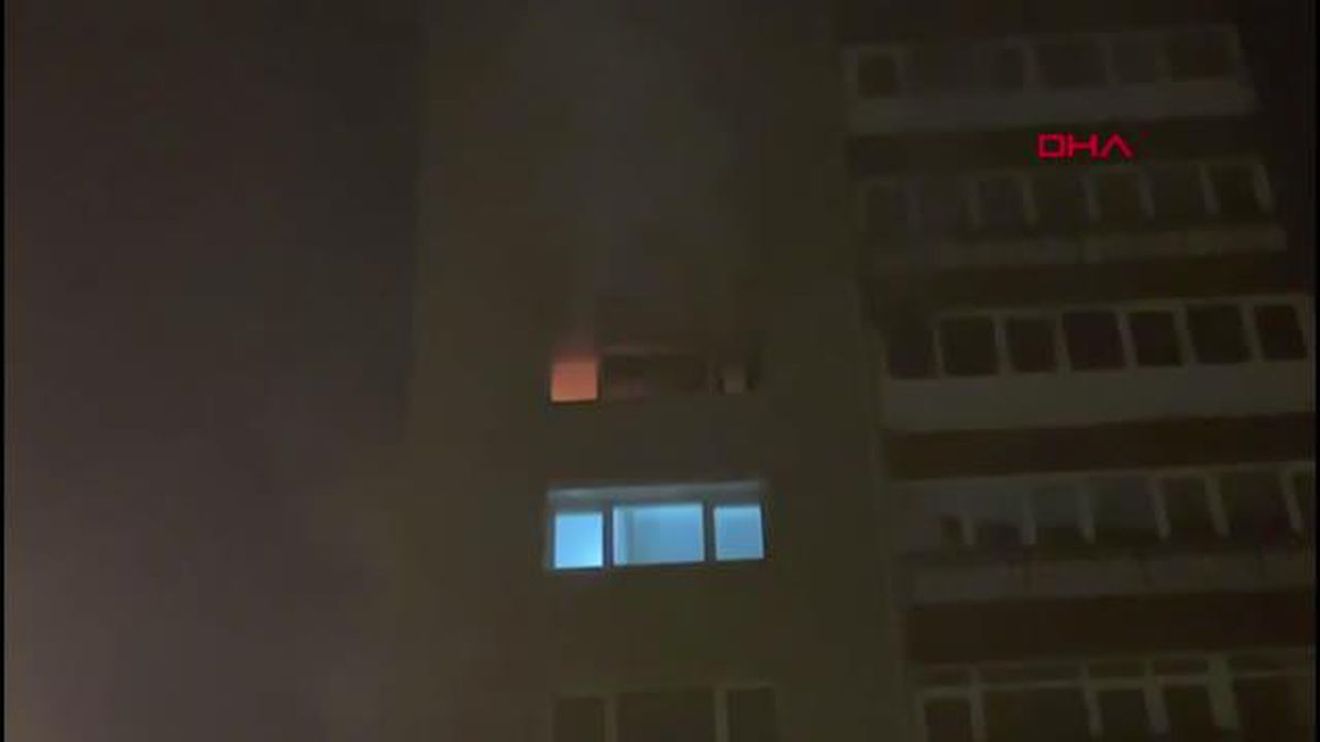 Son dakika haberleri! Kartal'da 11 katlı binada çıkan yangında 1 kişi dumandan etkilendi