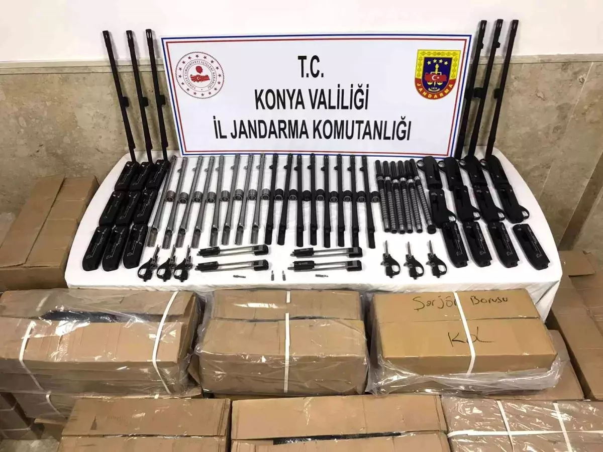 Konya\'da durdurulan araçta kaçak av tüfeği ele geçirildi