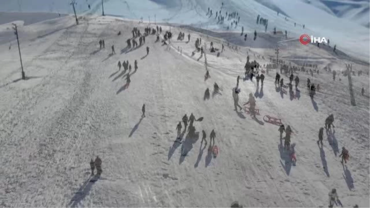 Tatvan\'da görkemli kayak festivali düzenlendi