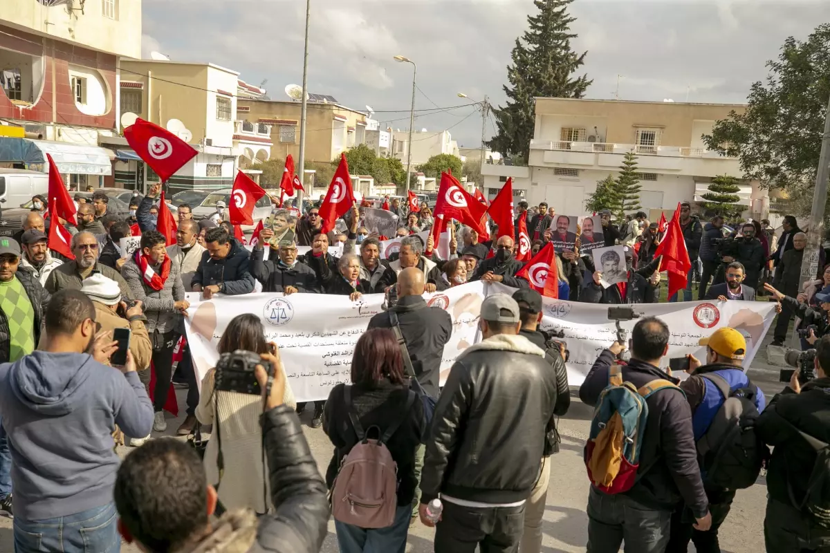 Nahda Hareketi, Gannuşi\'nin evinin önünde gösteri yapılmasına tepki gösterdi