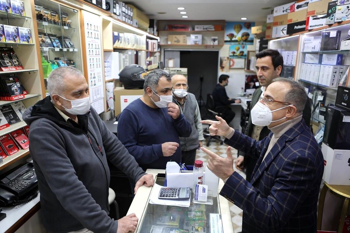 AK Parti İl Başkanı Sürekli, Konak\'ta ziyaretlerde bulundu