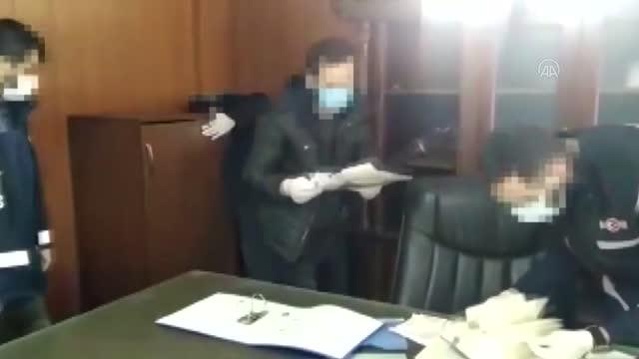 Son dakika haberleri... ŞANLIURFA - Tefecilik operasyonunda 5 zanlı tutuklandı - Son Dakika
