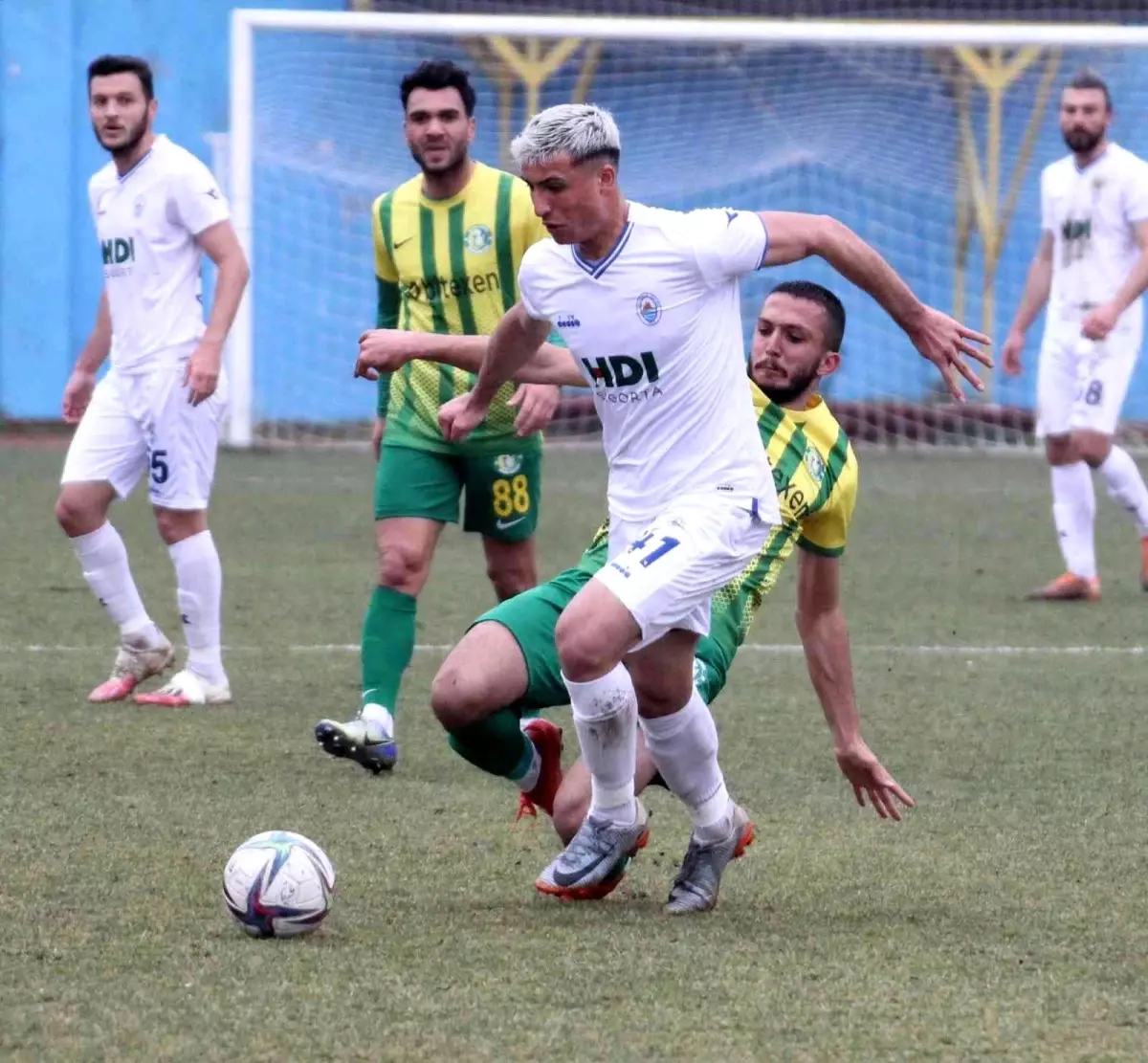 TFF 2. Lig: Pazarspor: 0 Şanlıurfaspor: 5