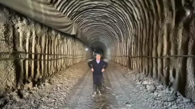 AK Parti'li Yayman, Reyhanlı Barajı'na su taşıyacak Karasu kanalında sona gelindi 