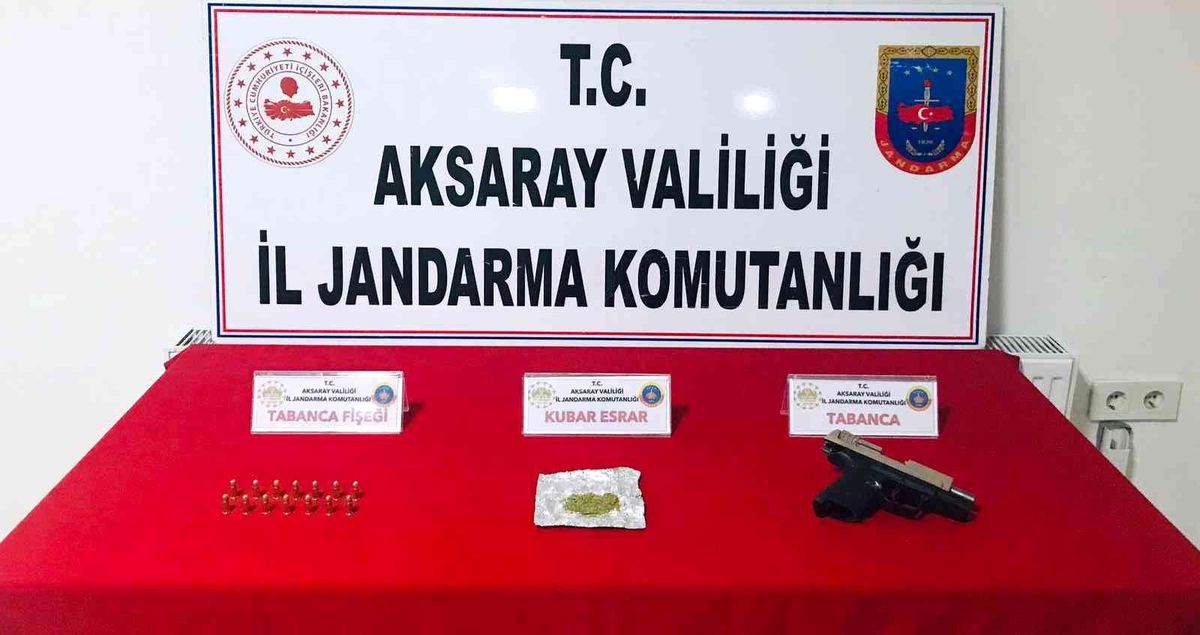 Son dakika haberleri! Aksaray\'da jandarma operasyonunda uyuşturucu ve silah ele geçirildi