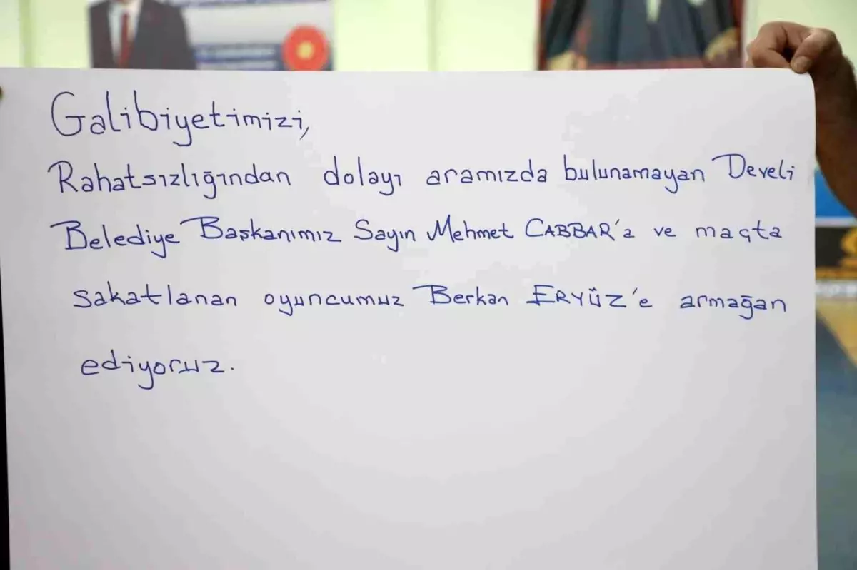 Galibiyeti başkana armağan ettiler