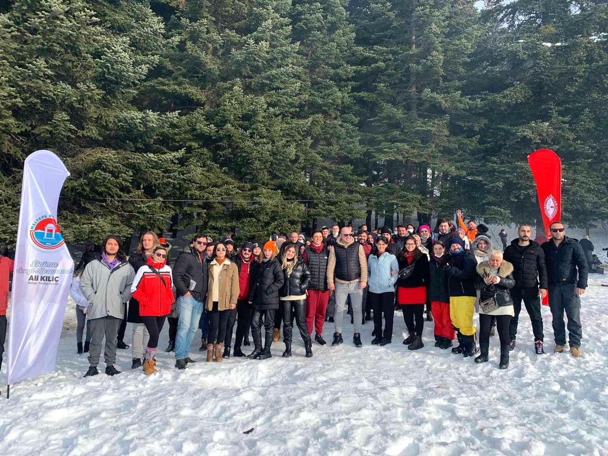 Maltepe\'den Uludağ\'a günübirlik ücretsiz kayak turu
