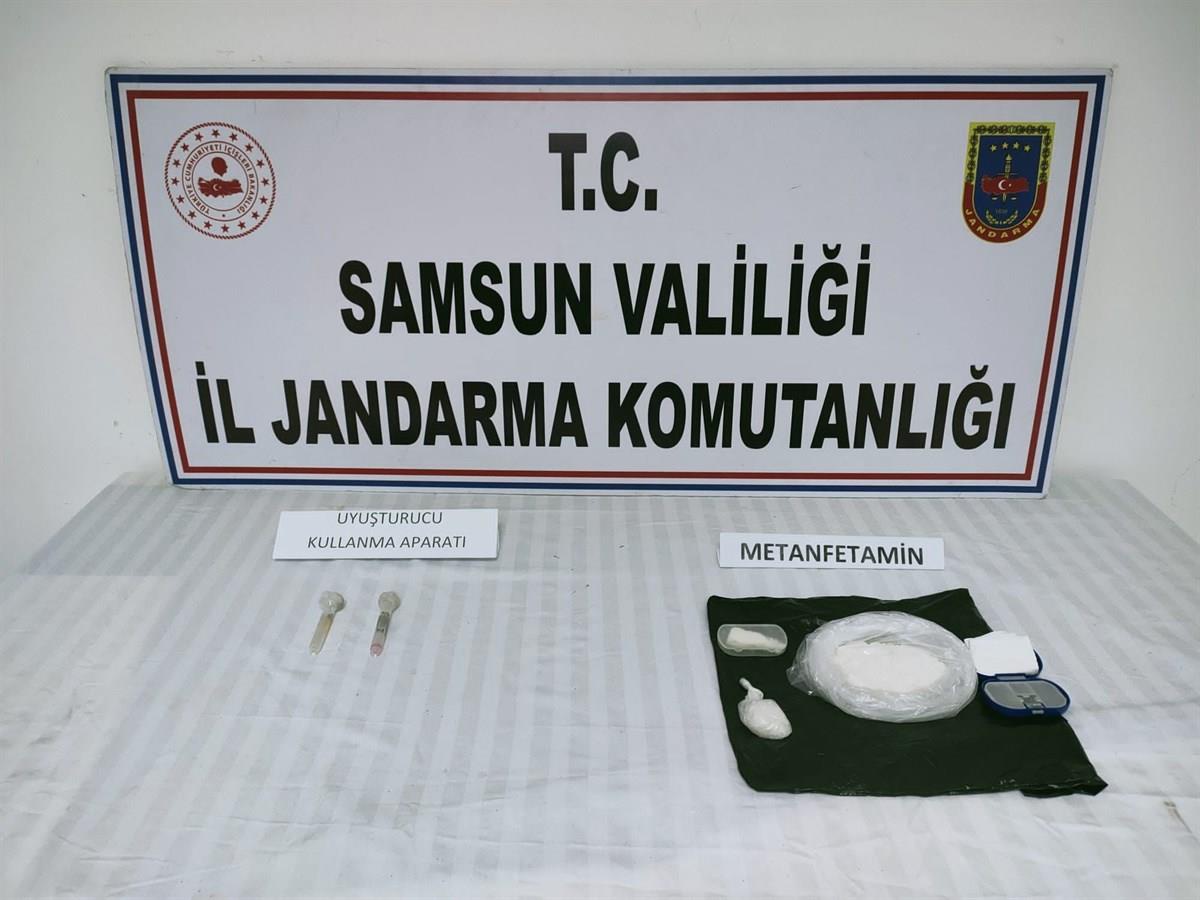 Samsun\'da uyuşturucu operasyonlarında 32 zanlı yakalandı