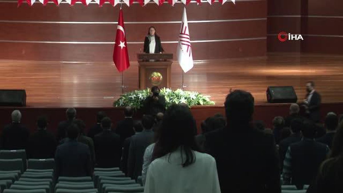 YÖK Başkanı Özvar: '25-34 yaş grubunda doktora mezunu oranımız 10 binde 6, Almanya'da aynı yaş grubunda bu oran binde 3'