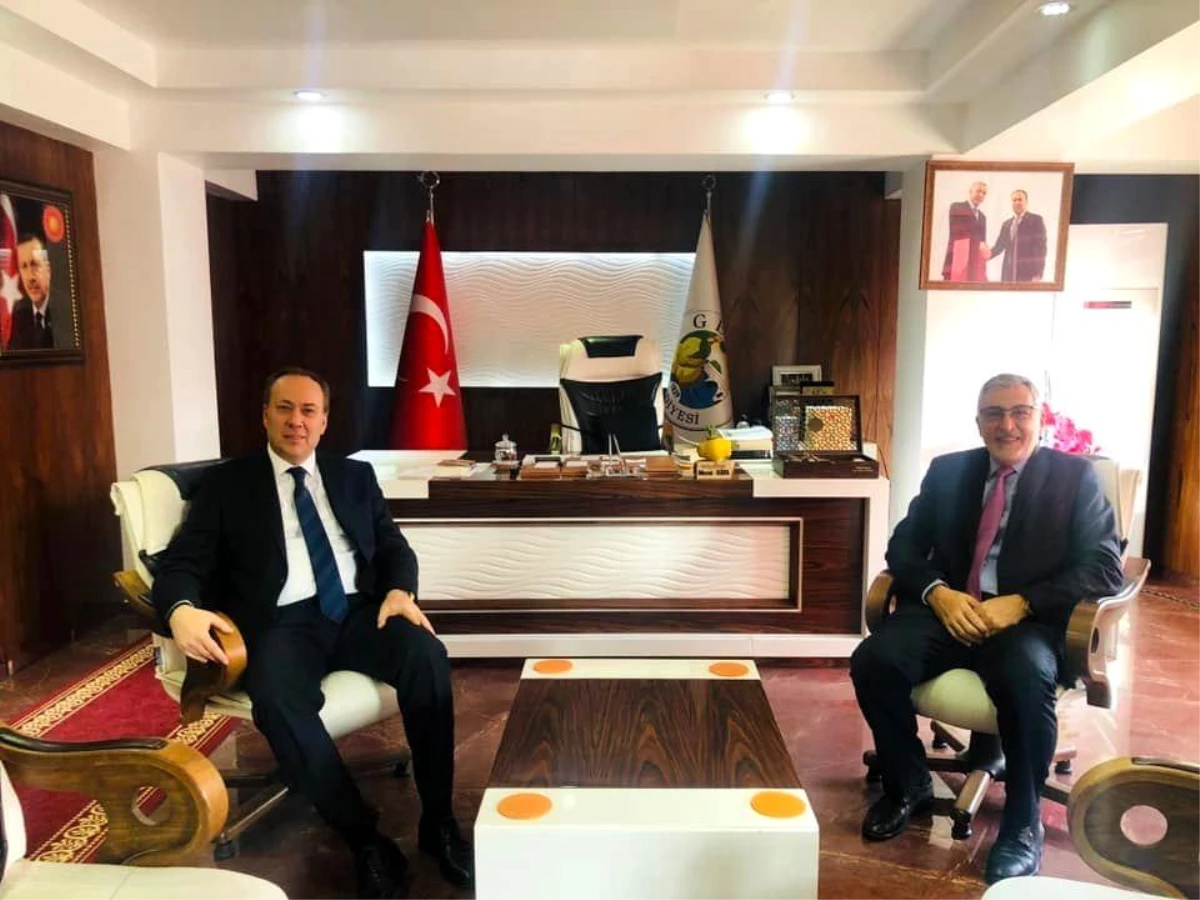 Başkan Bozkurt\'tan Geyve Belediye Başkanı Kaya\'ya ziyaret